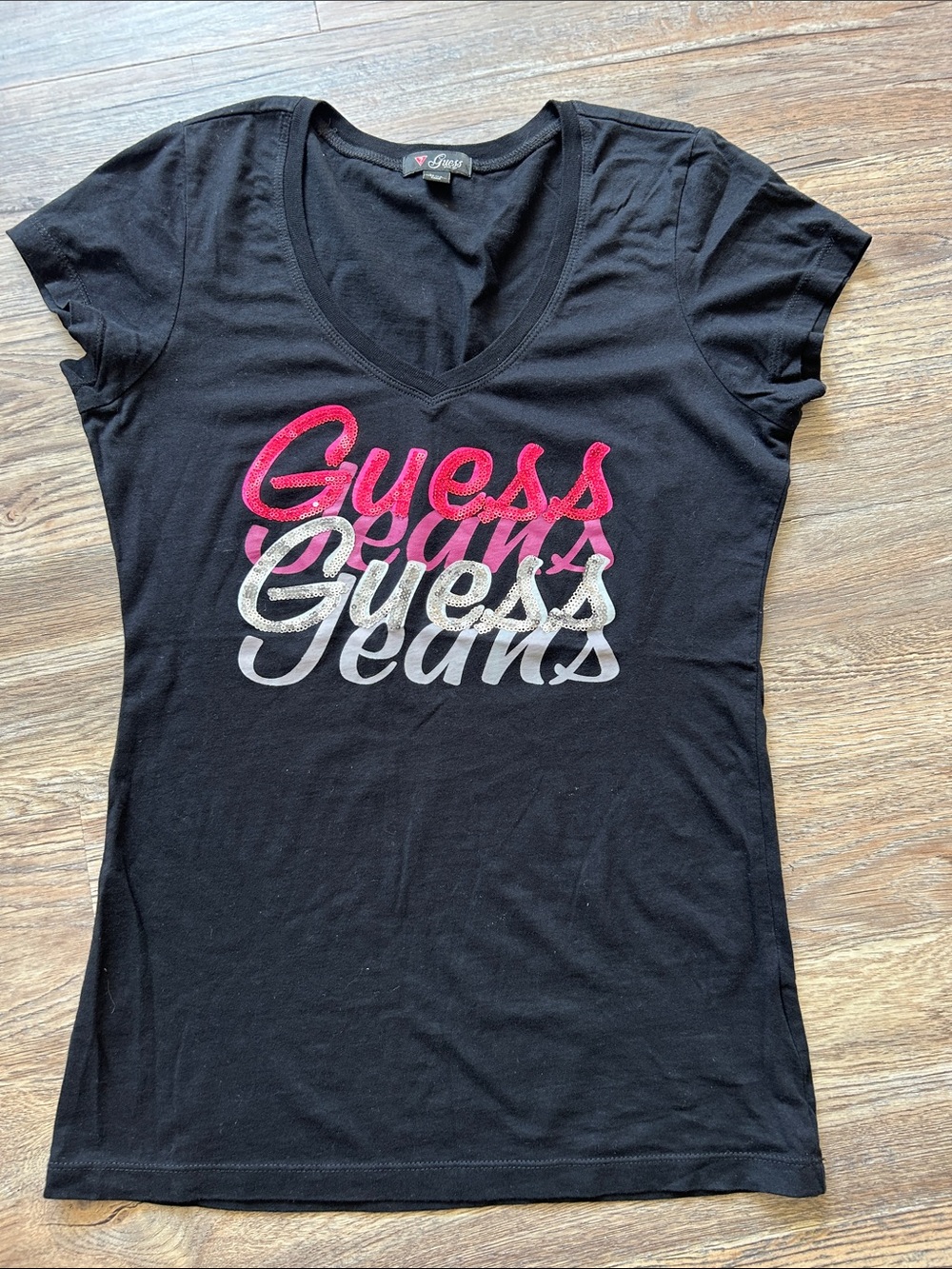 Guess V-Neck Tee. Black with Pink & Silver Logo, Medium